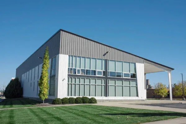 commercial building with flat top roof